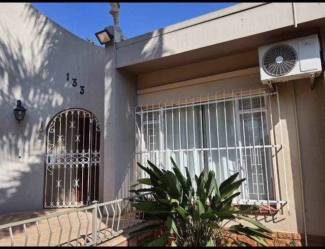 1 BEDROOM FLAT TO LET IN WONDERBOOM